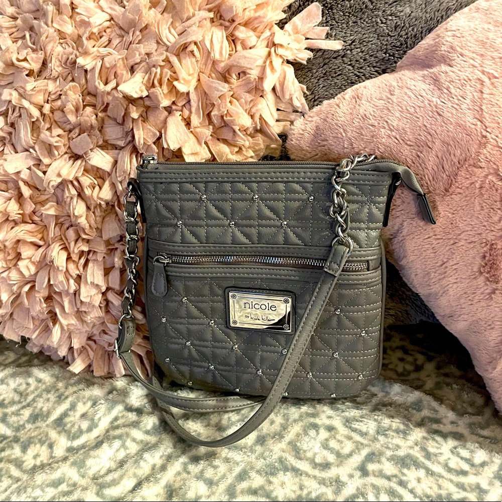 Nicole Miller Satchel Faux Leather Chain. NWOT. Drop 11”Length13.5”Width 5”
